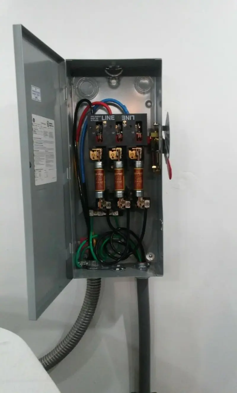 Three-phase disconnect switch installed for Electrical Wiring & Rewiring in Emporia